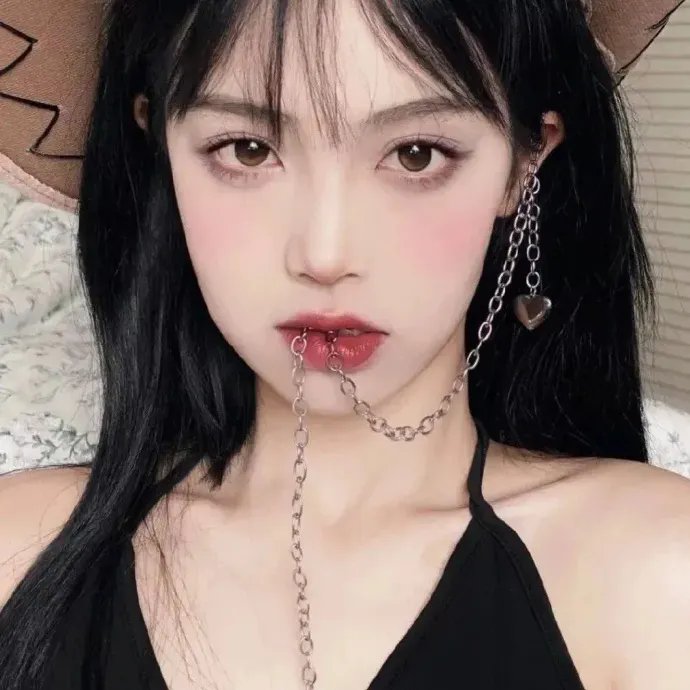 李佩西与五大王国的守护者海报