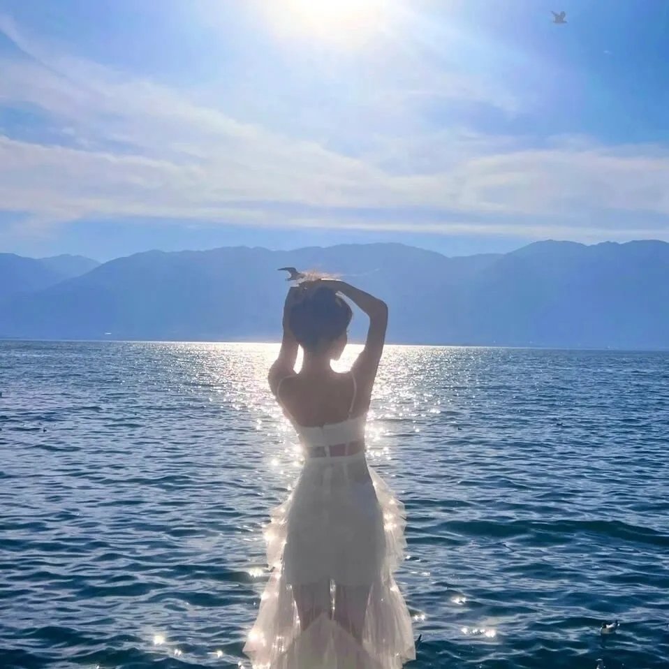 饿虎扑羊海报