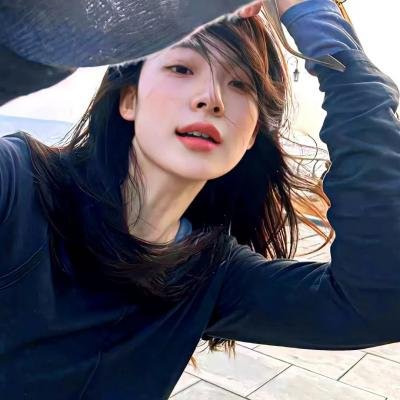 芭比之美人鱼历险记2海报